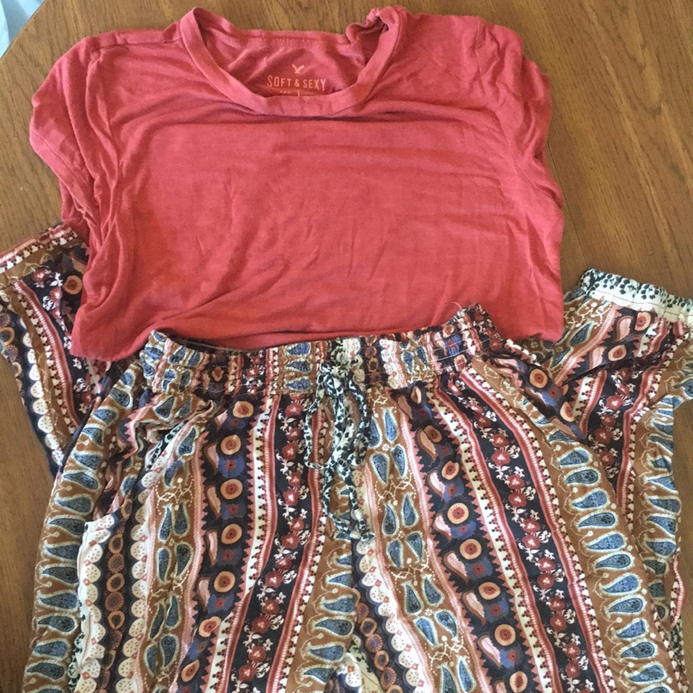 American Eagle adorable outfit.
